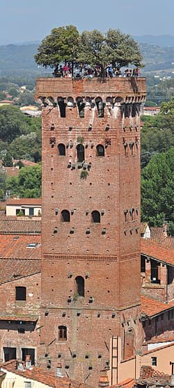 Las 8 ciudades medievales italianas más bonitas para visitar 3 Lucca