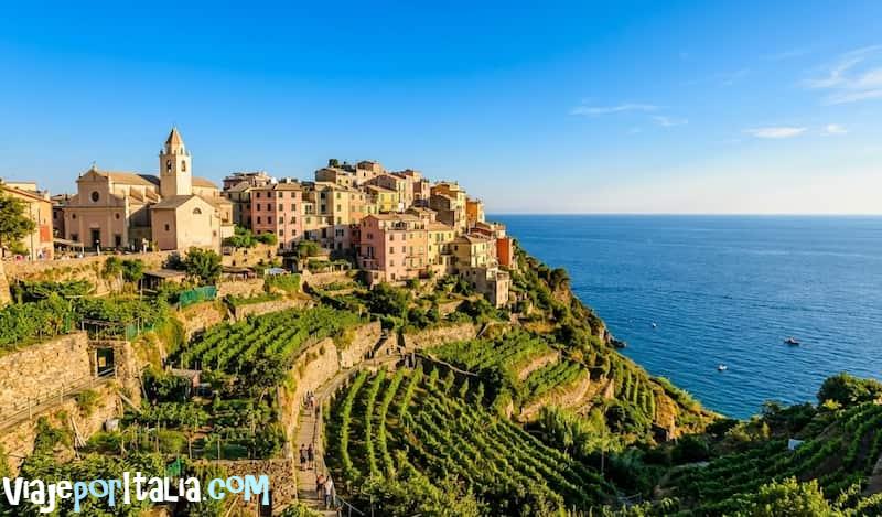 Visitar Cinque Terre: Las mejores rutas por los pueblos más bellos de Italia 3 Corniglia