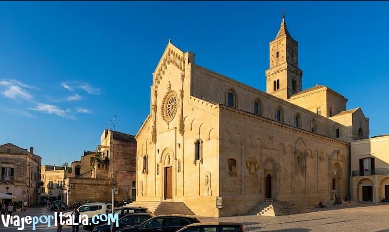 Qué ver en Matera: Guía definitiva para explorar la ciudad de los sassi y el sur de italia 3 catedral de matera