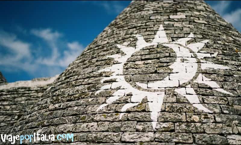 Qué ver en Alberobello: Guía completa para visitar el pueblo de los trulli y el Valle de Itria 3 Trulli